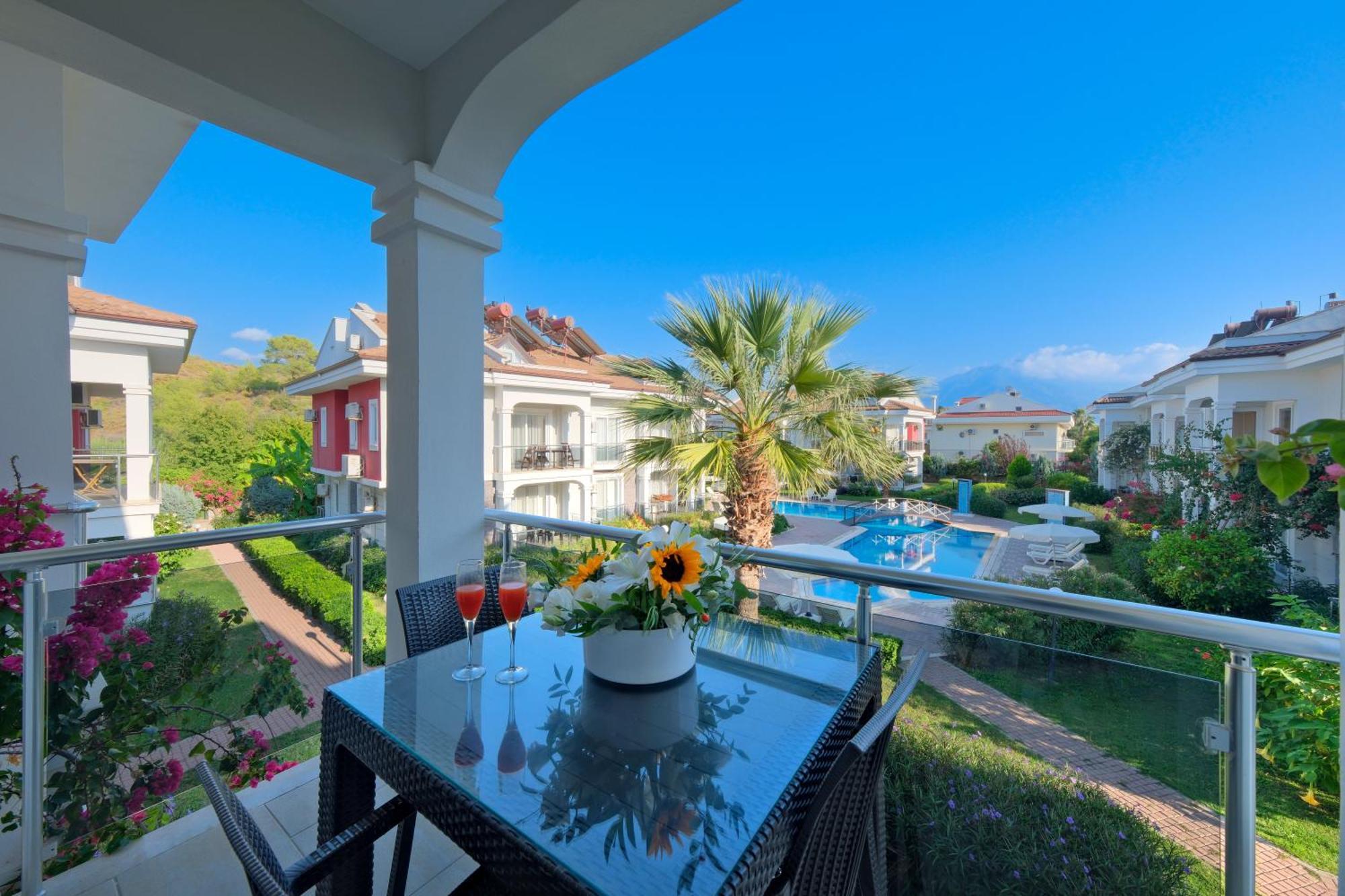 Legend Apartments II Fethiye Buitenkant foto