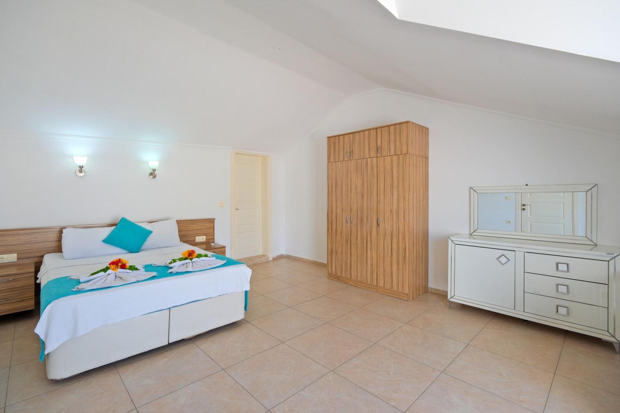Legend Apartments II Fethiye Buitenkant foto