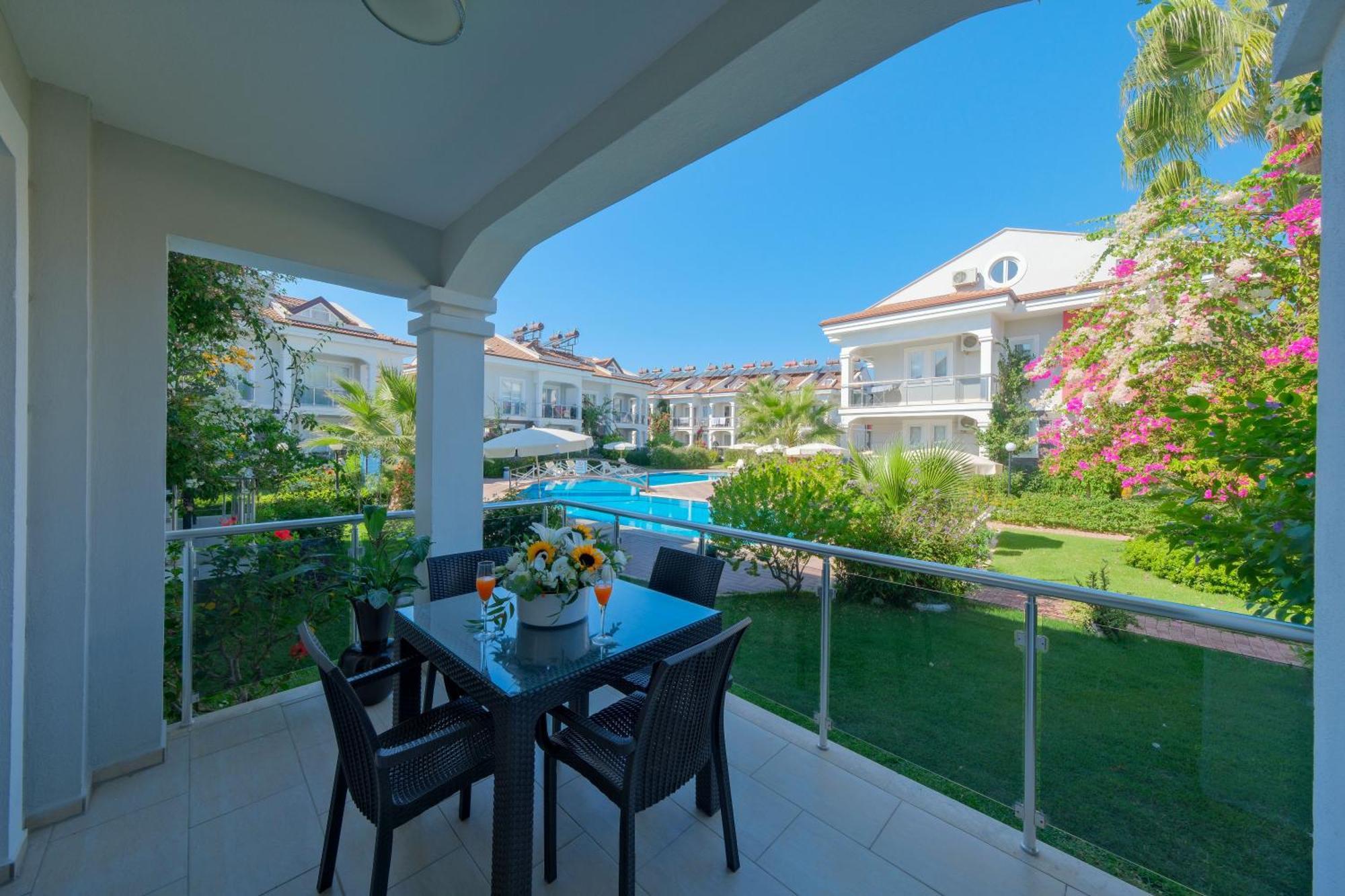 Legend Apartments II Fethiye Buitenkant foto