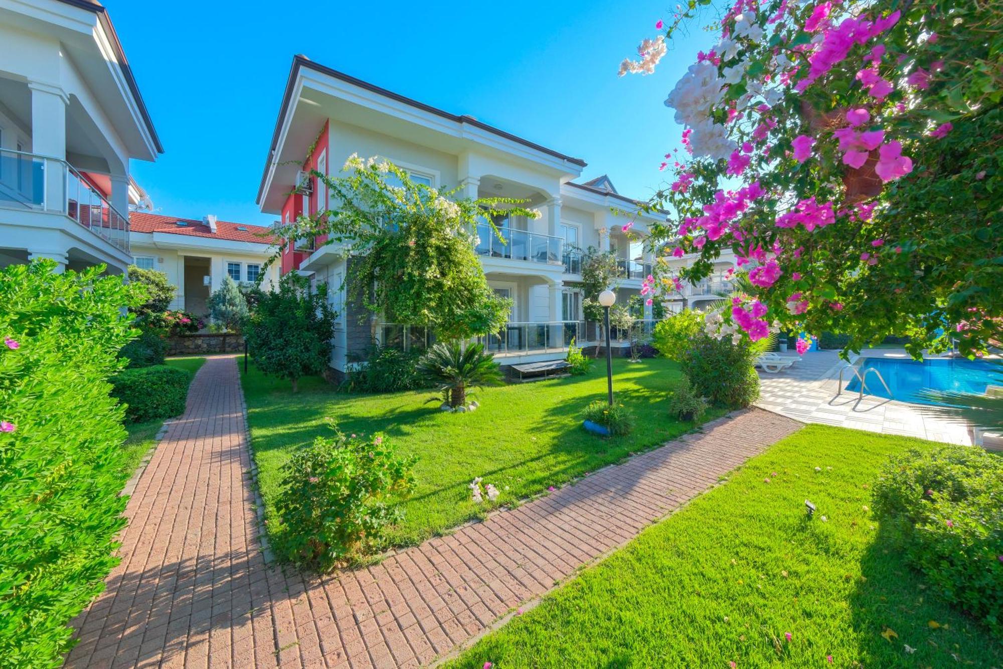 Legend Apartments II Fethiye Buitenkant foto